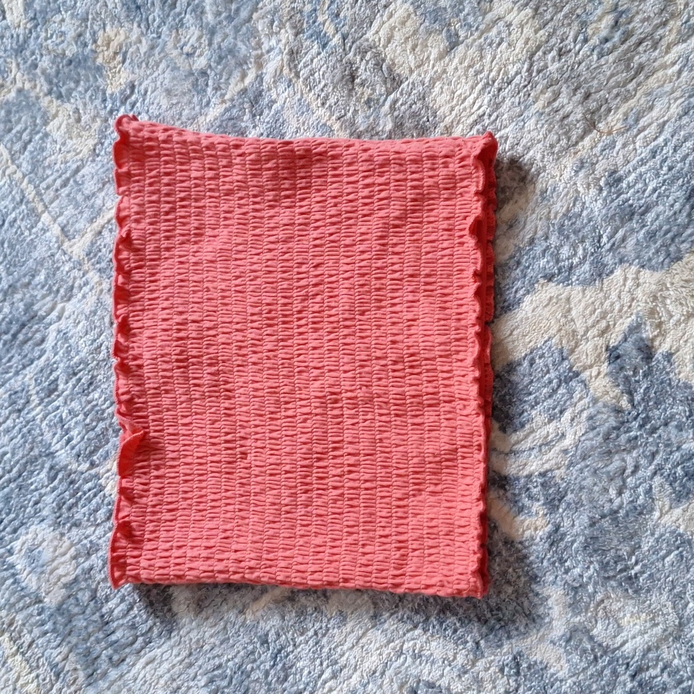 EUC Hollister cropped tube top, size XS